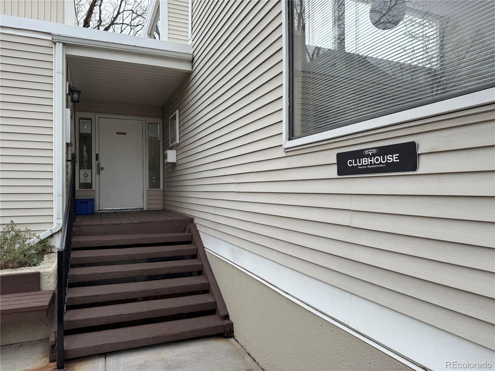 MLS Image #33 for 1050 s monaco parkway 42,denver, Colorado