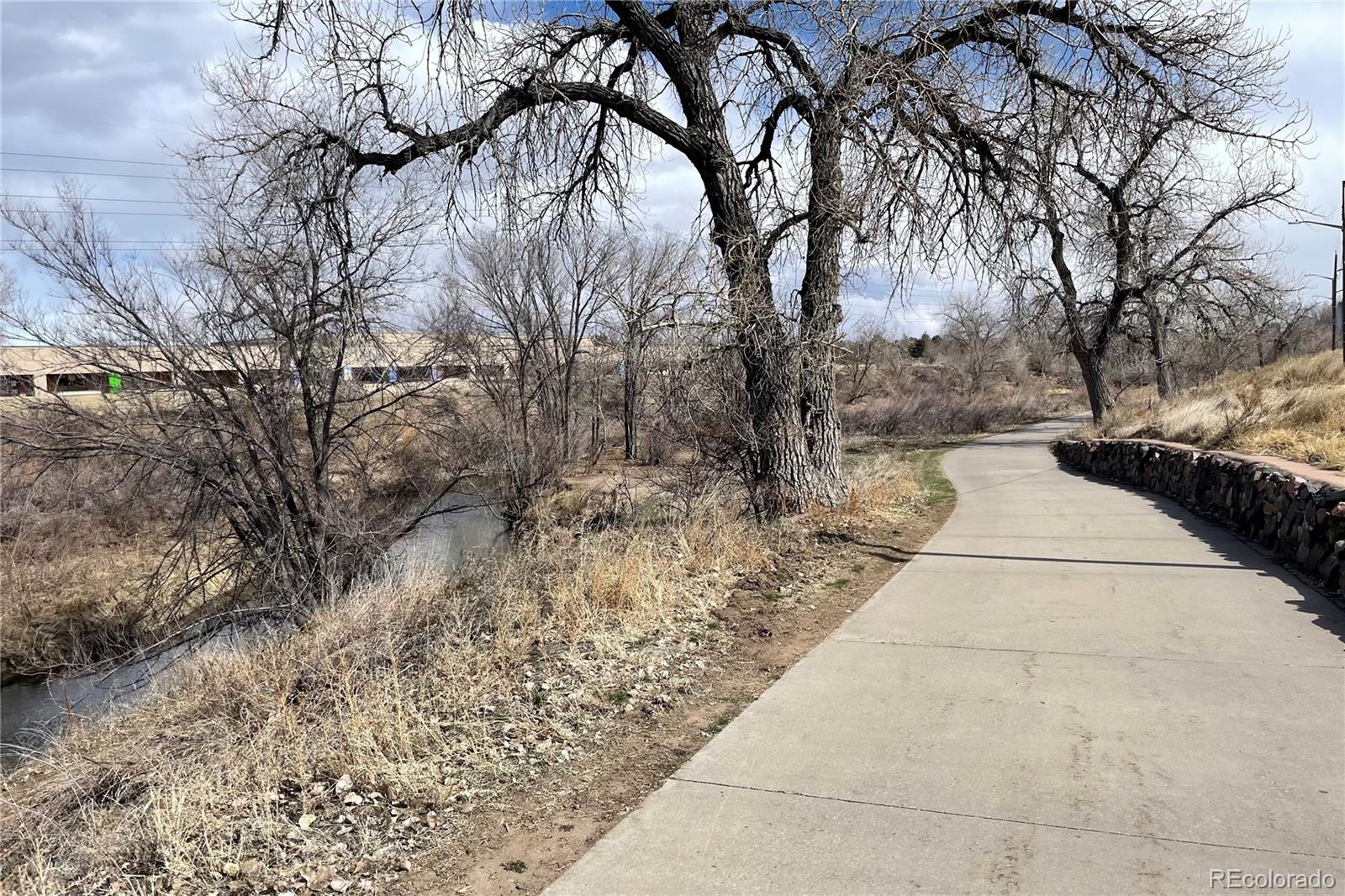 MLS Image #38 for 1050 s monaco parkway 42,denver, Colorado