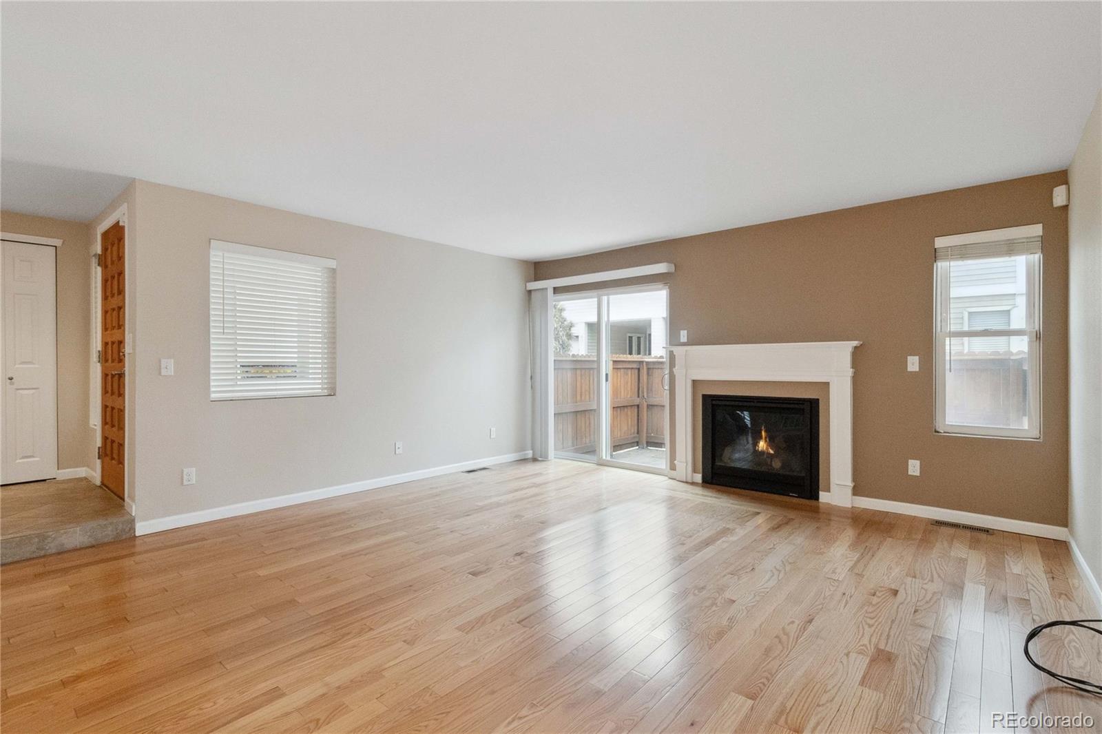 MLS Image #5 for 1050 s monaco parkway 42,denver, Colorado