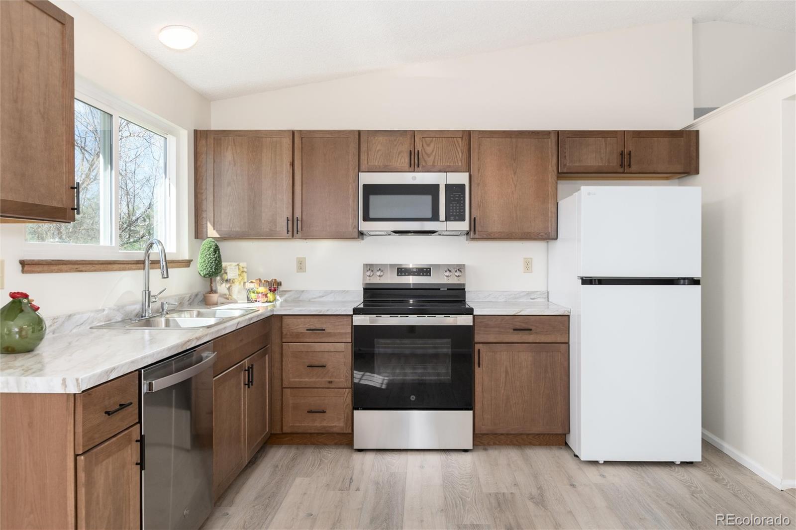 MLS Image #1 for 8824 w ontario avenue,littleton, Colorado