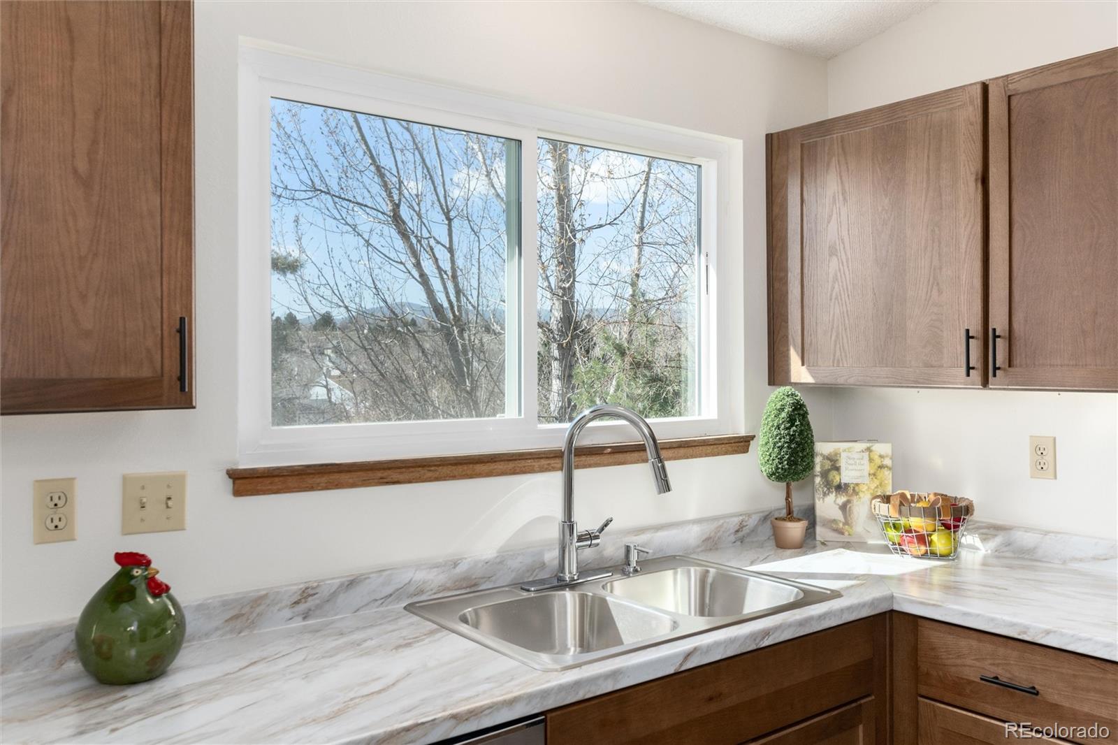 MLS Image #2 for 8824 w ontario avenue,littleton, Colorado