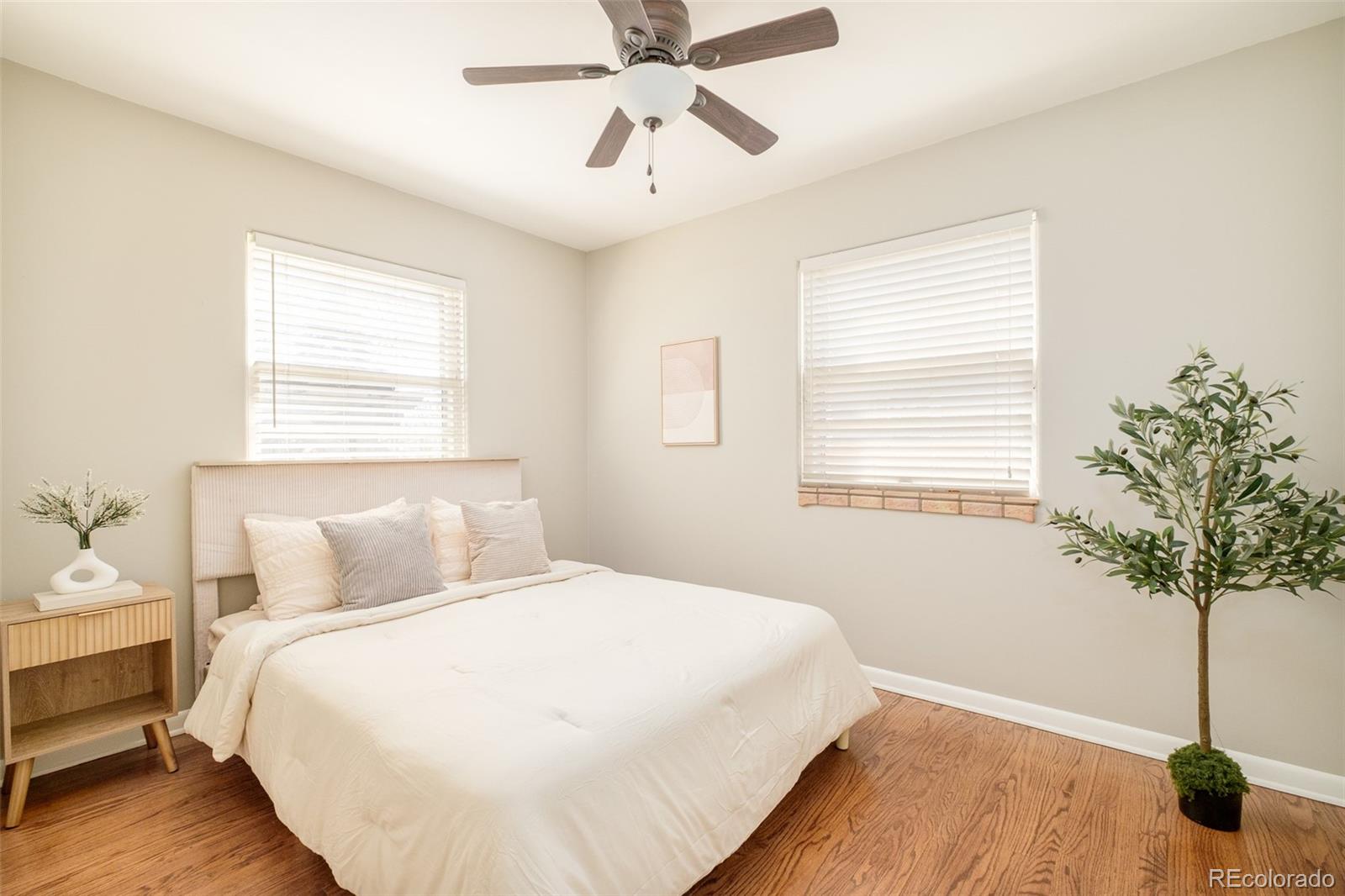MLS Image #24 for 1350 e amherst avenue,englewood, Colorado