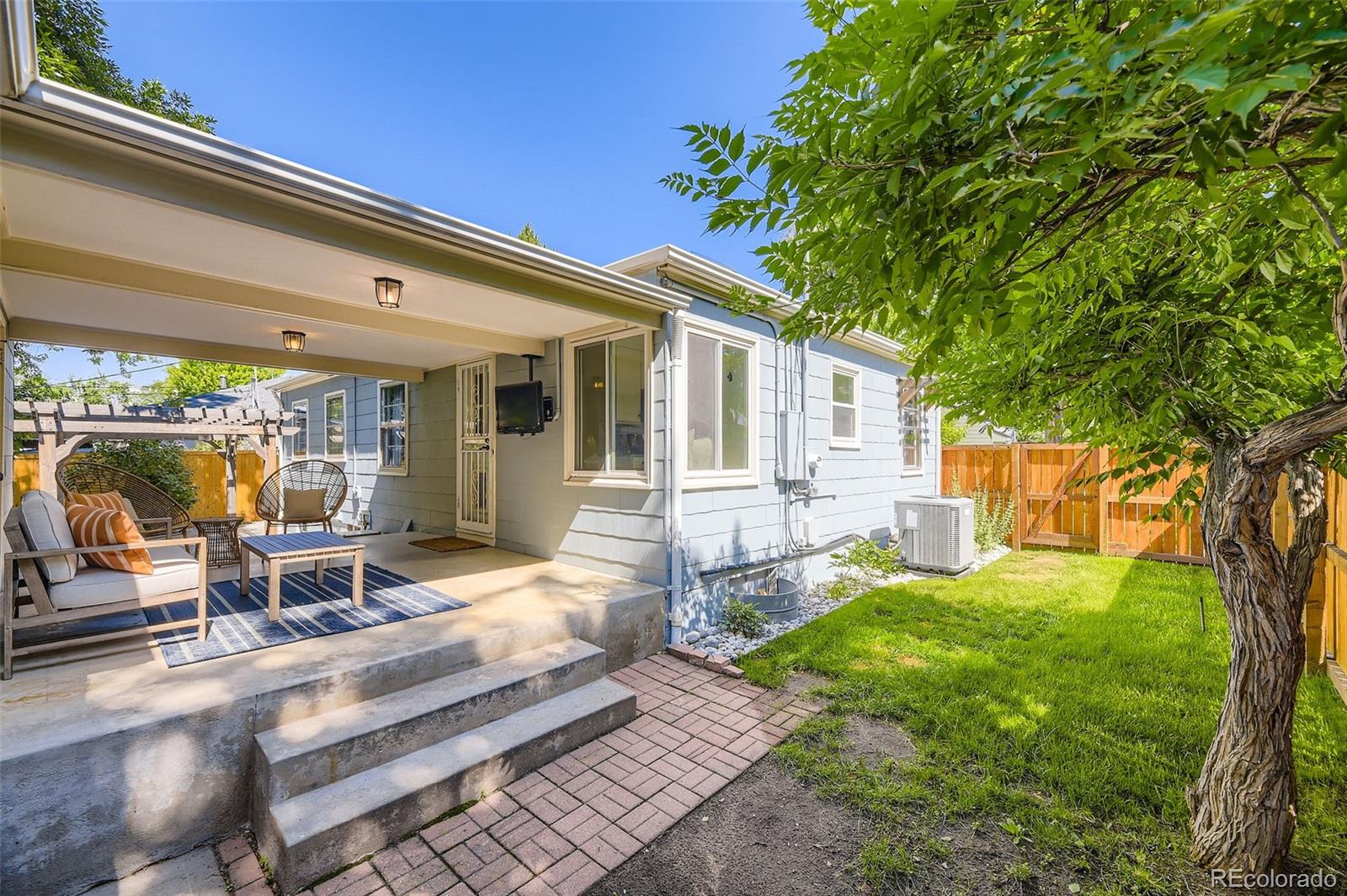 MLS Image #38 for 1350 e amherst avenue,englewood, Colorado
