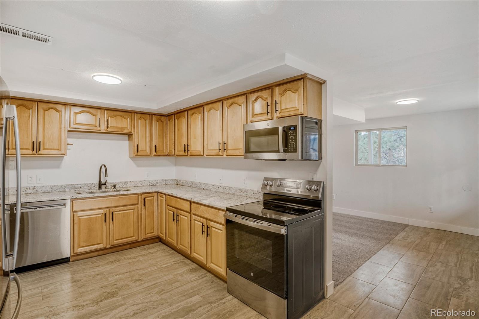 MLS Image #18 for 26207 s end road,kittredge, Colorado
