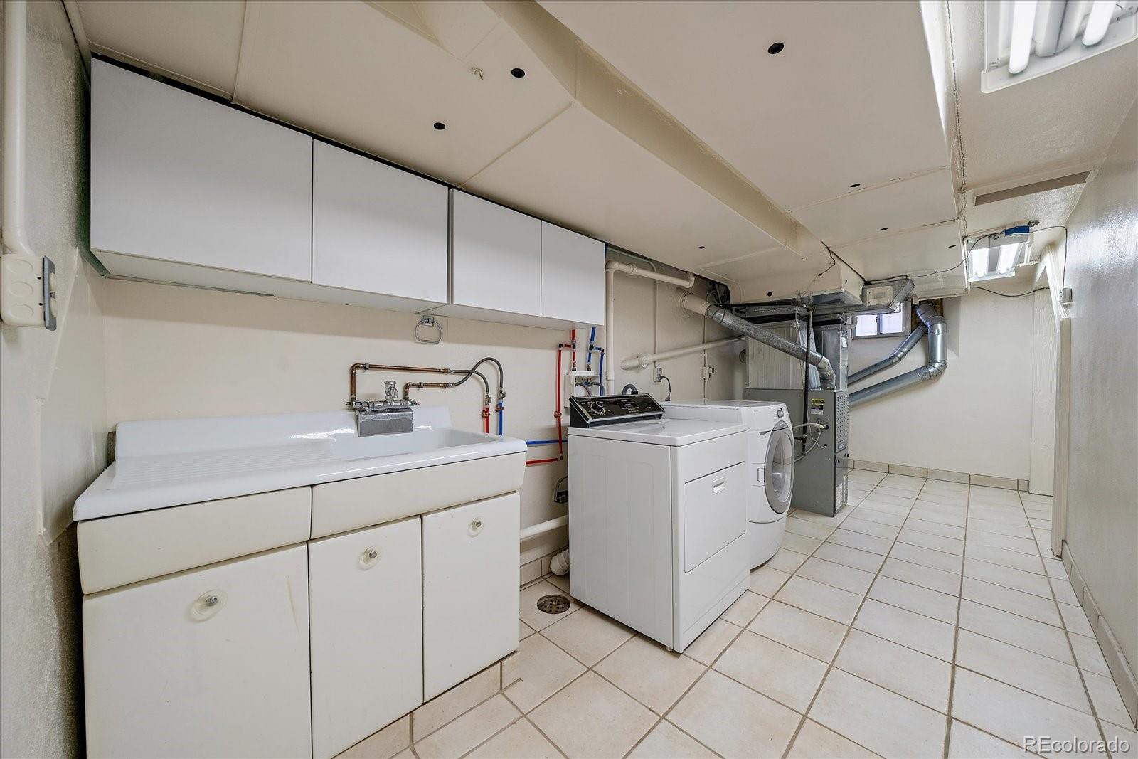 MLS Image #23 for 1250  grape street,denver, Colorado