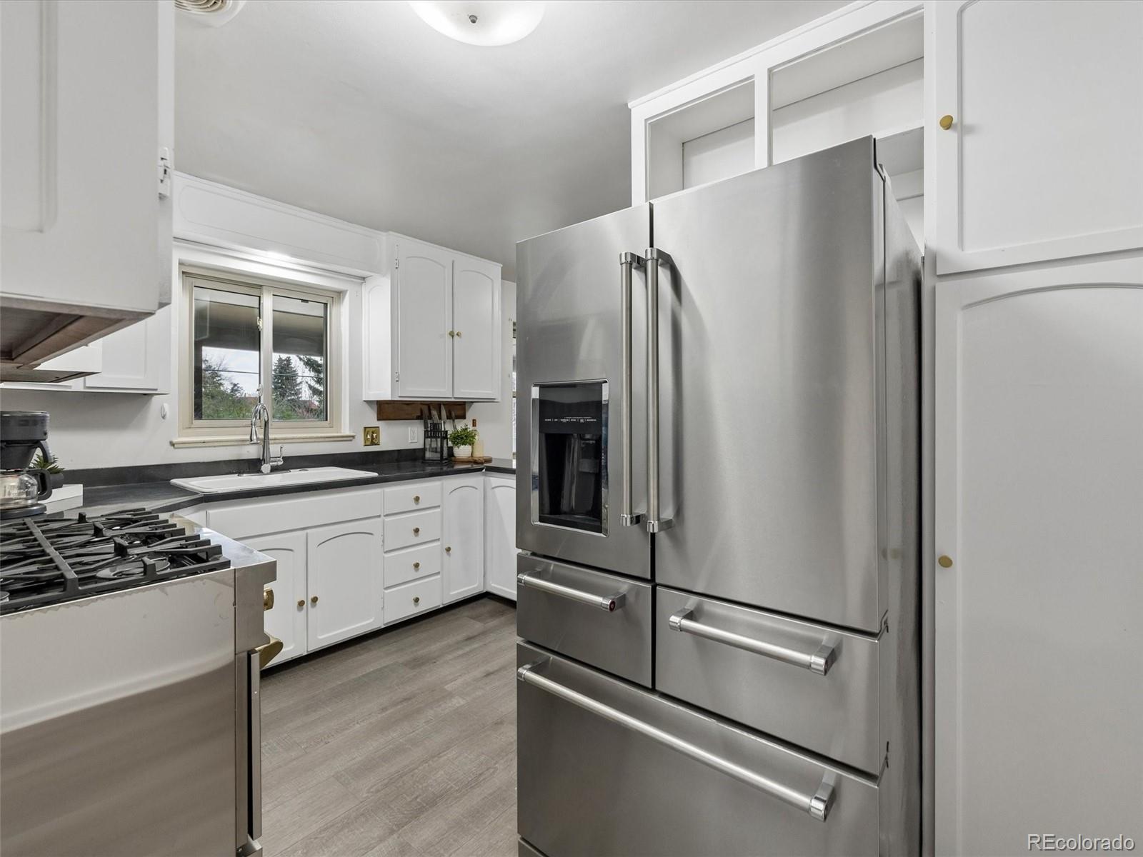 MLS Image #14 for 850 s flower street,lakewood, Colorado