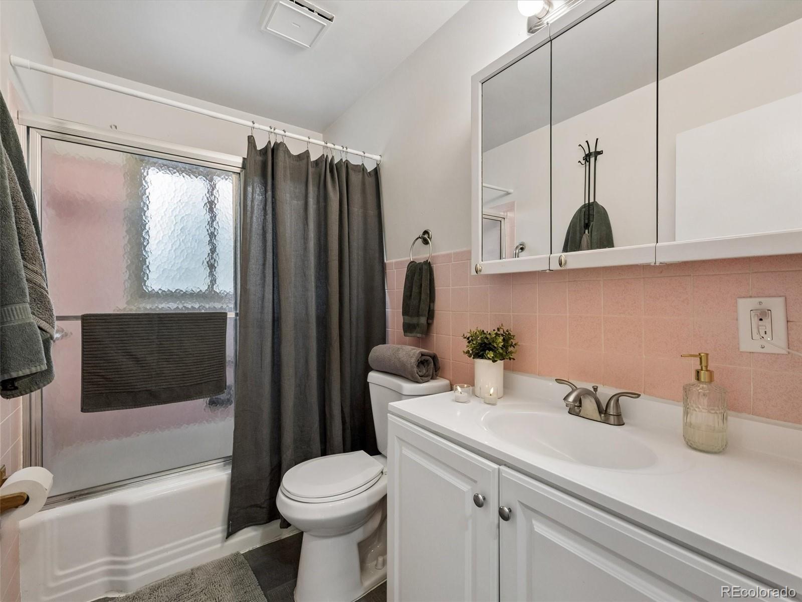 MLS Image #16 for 850 s flower street,lakewood, Colorado