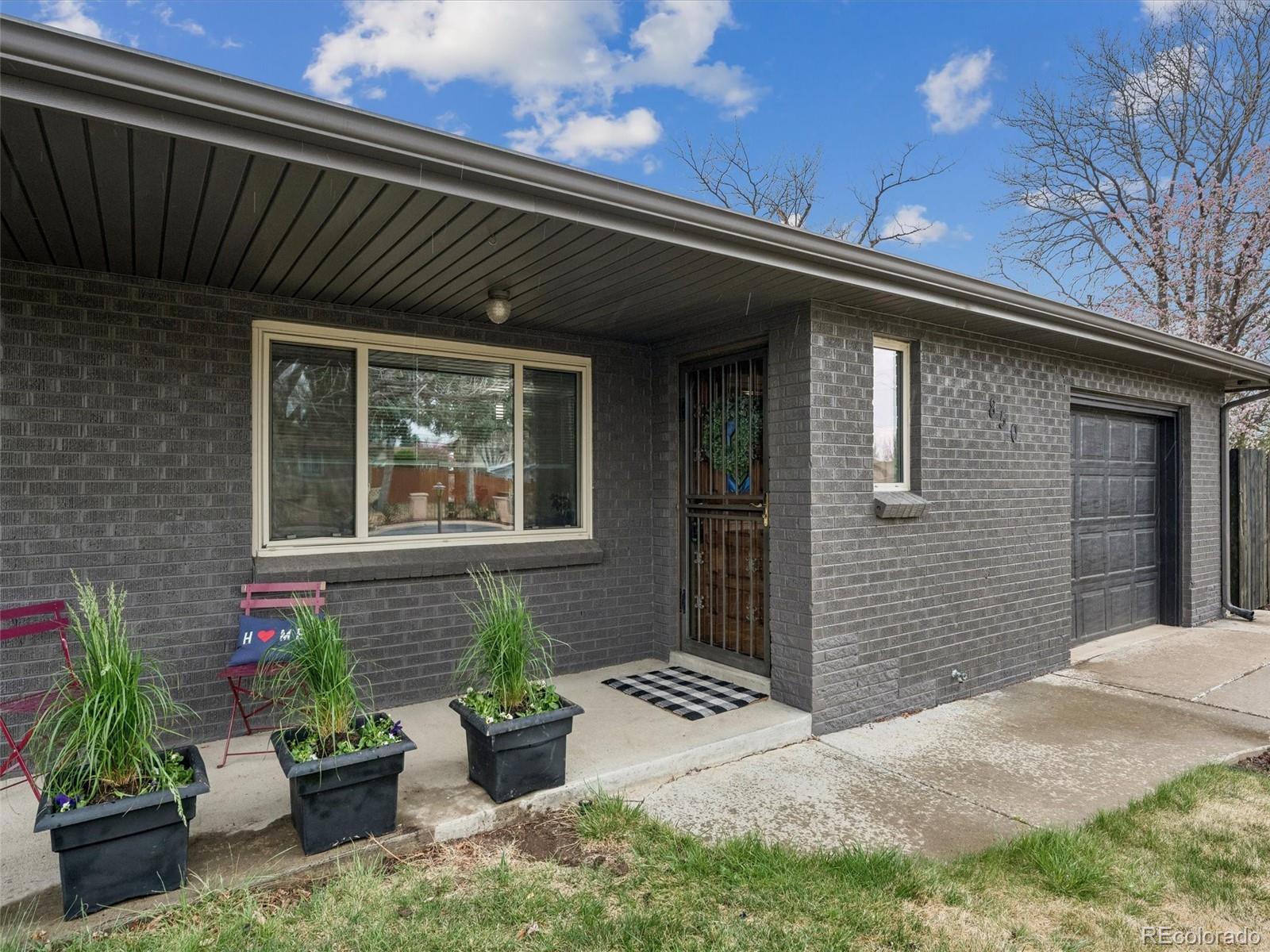 MLS Image #2 for 850 s flower street,lakewood, Colorado