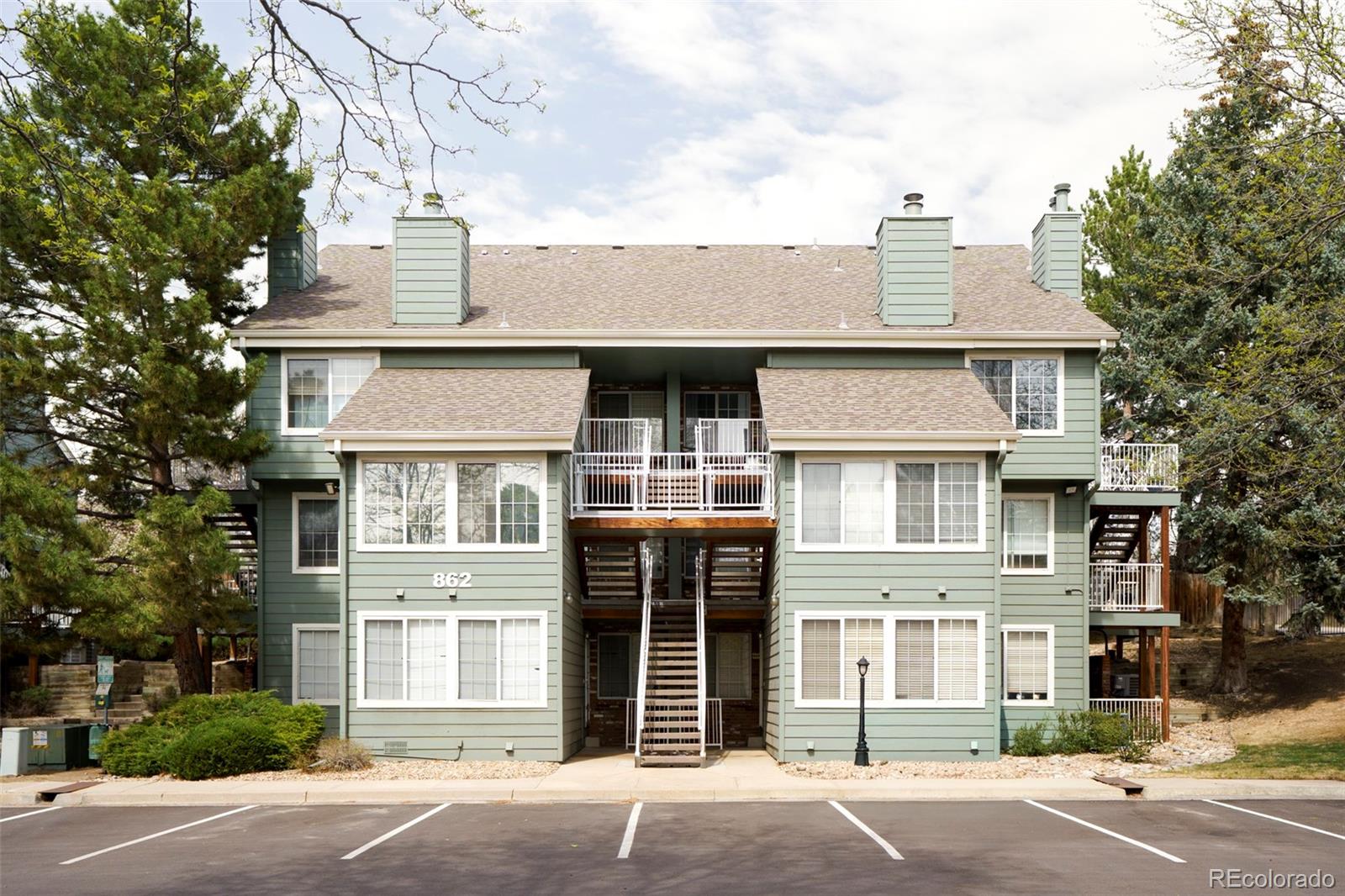 MLS Image #0 for 862 s reed court j,lakewood, Colorado