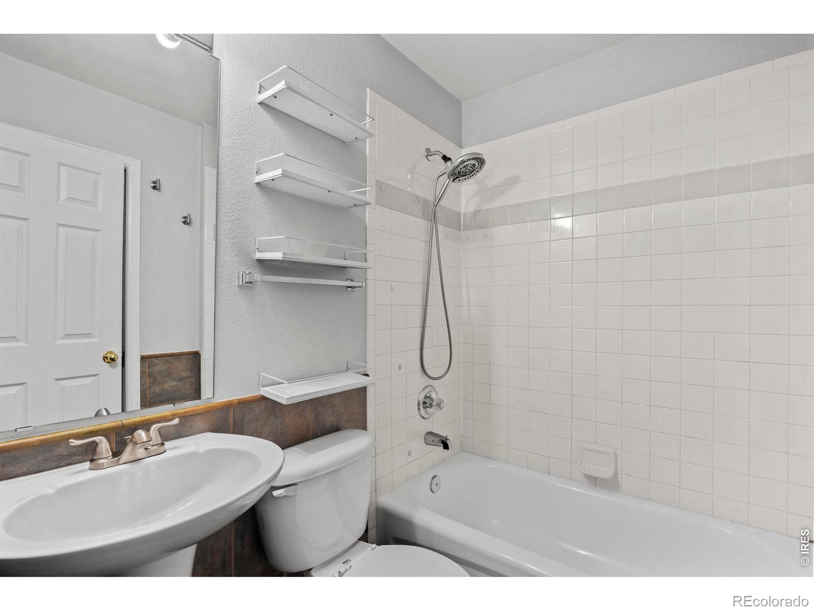 MLS Image #13 for 3005  ross drive,fort collins, Colorado