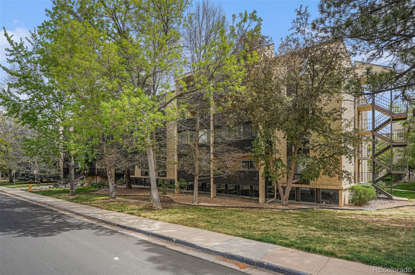 MLS Image #17 for 6980 e girard avenue 104,denver, Colorado