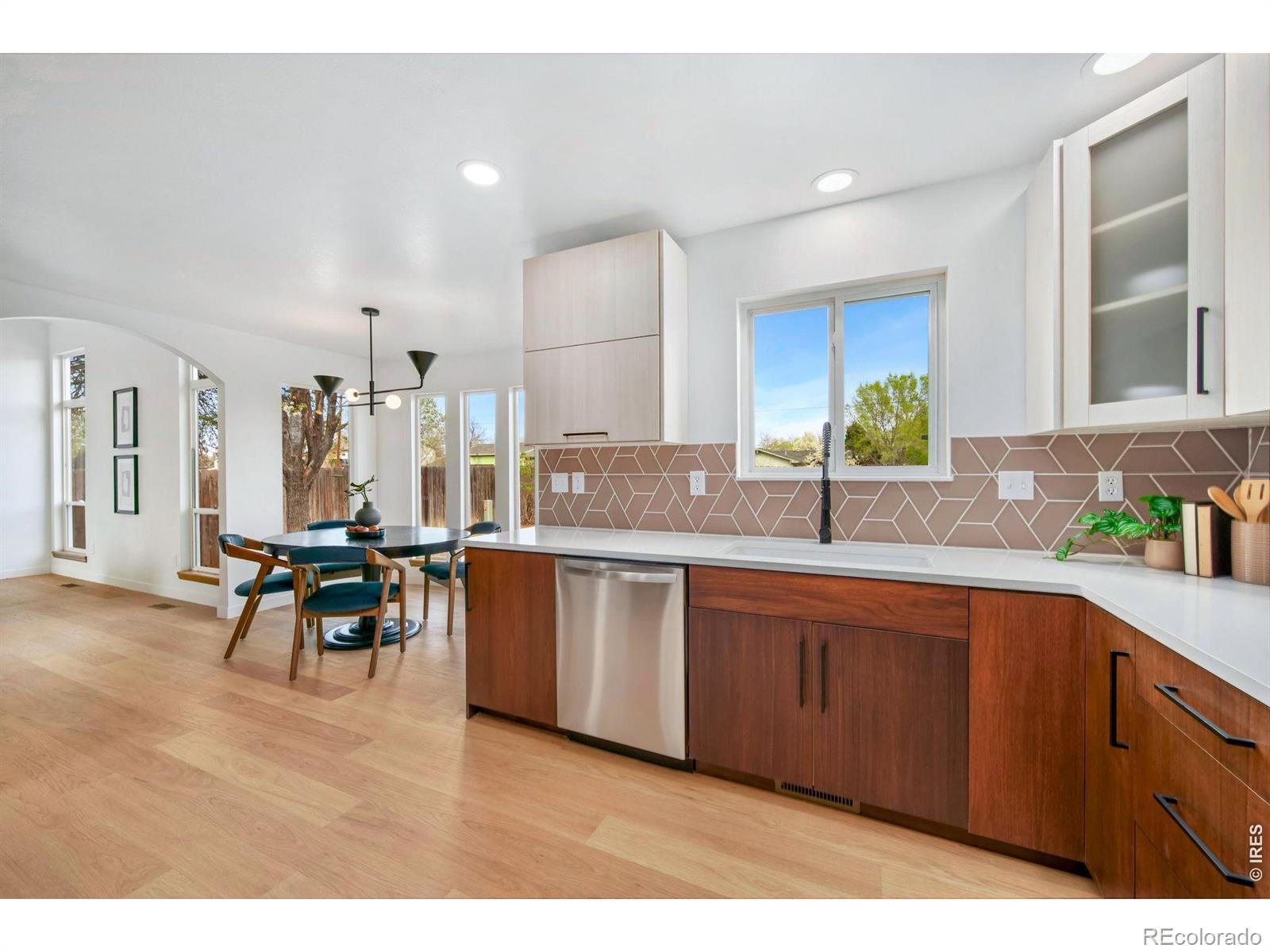 MLS Image #12 for 1025  valley drive,windsor, Colorado