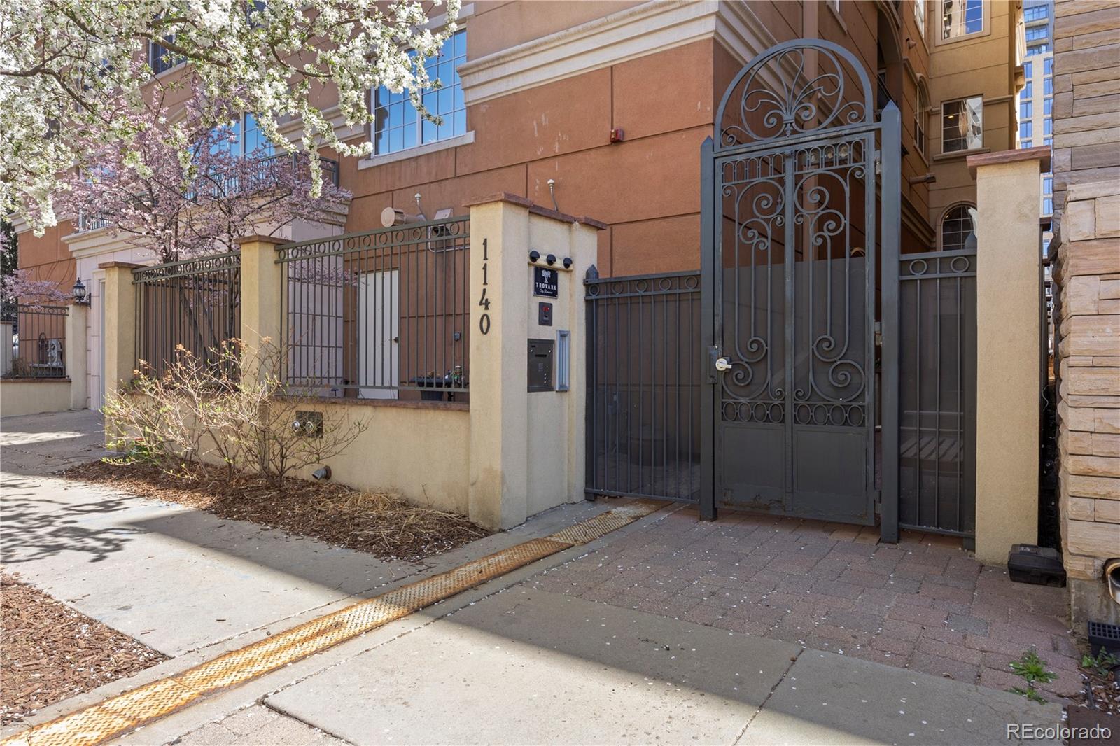 MLS Image #1 for 1140  cherokee street 403,denver, Colorado