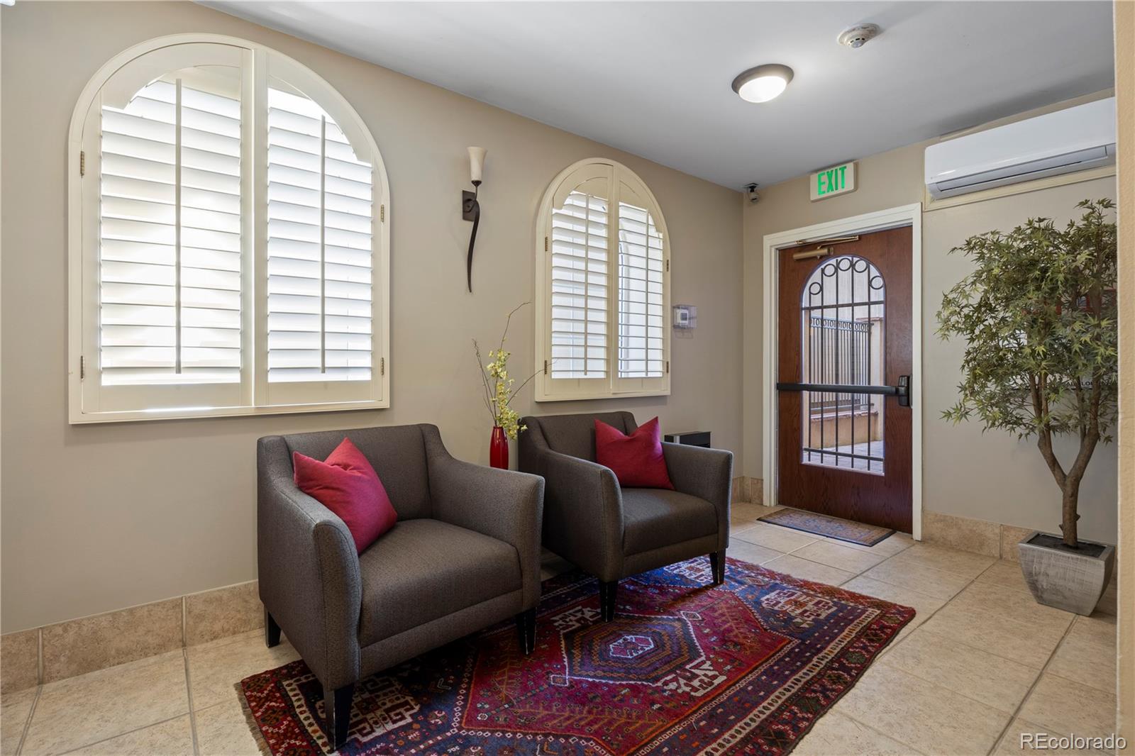 MLS Image #2 for 1140  cherokee street 403,denver, Colorado