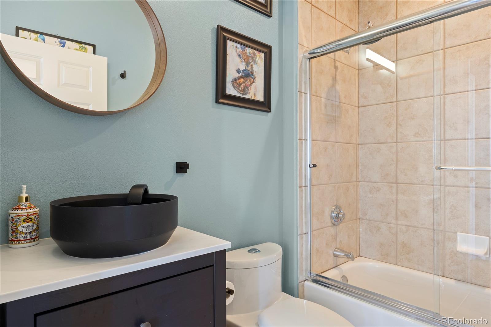 MLS Image #29 for 1140  cherokee street 403,denver, Colorado