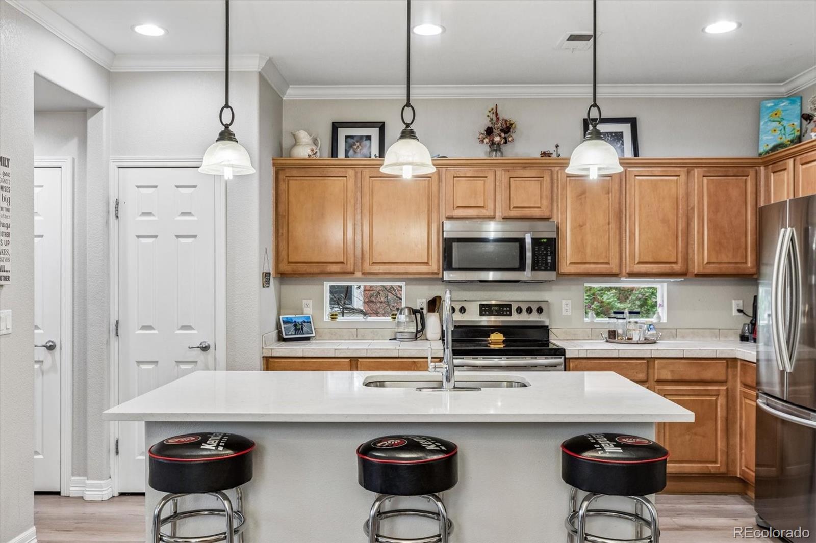 MLS Image #10 for 2658 n florence street,denver, Colorado