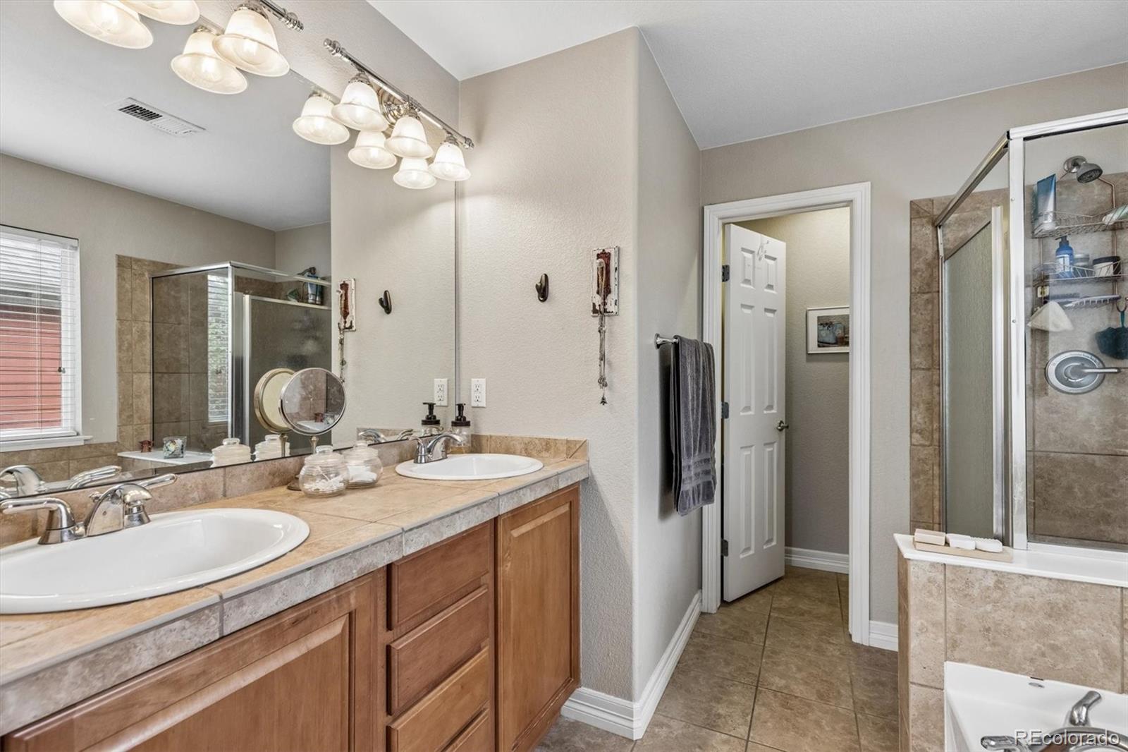 MLS Image #15 for 2658 n florence street,denver, Colorado