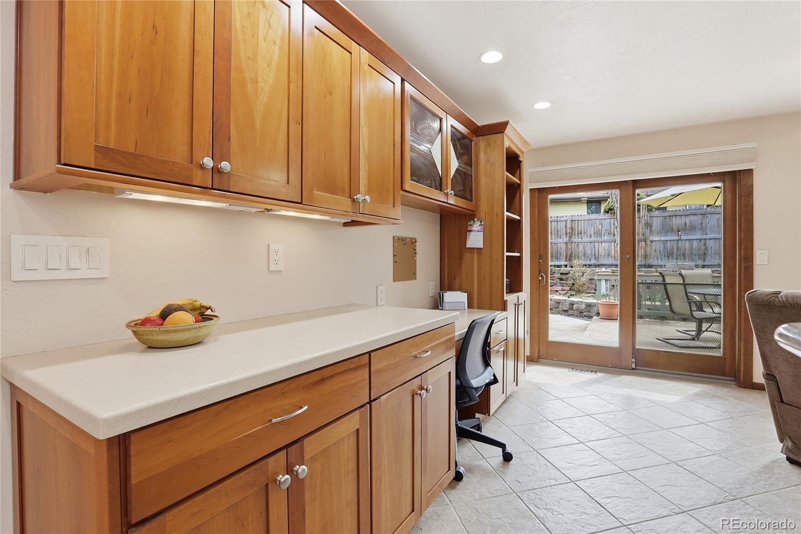 MLS Image #10 for 10982 w oregon place,lakewood, Colorado