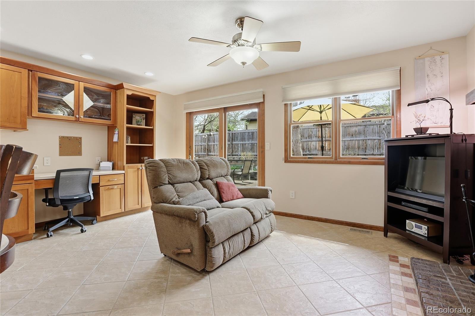 MLS Image #12 for 10982 w oregon place,lakewood, Colorado