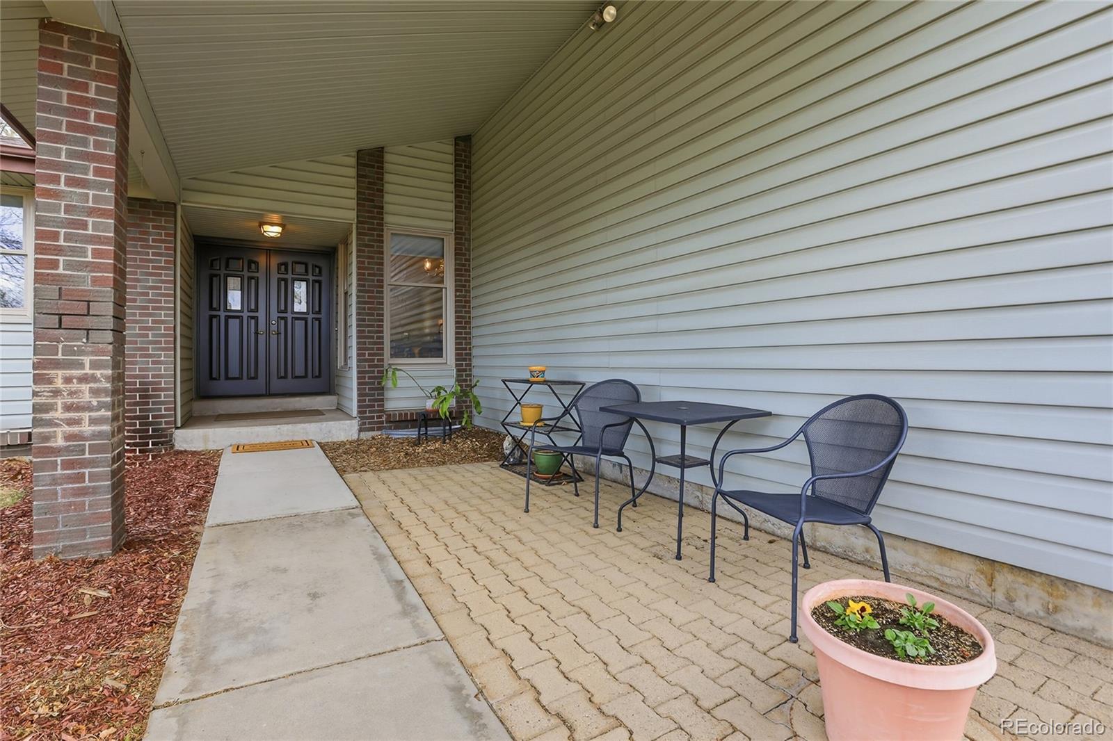 MLS Image #2 for 10982 w oregon place,lakewood, Colorado