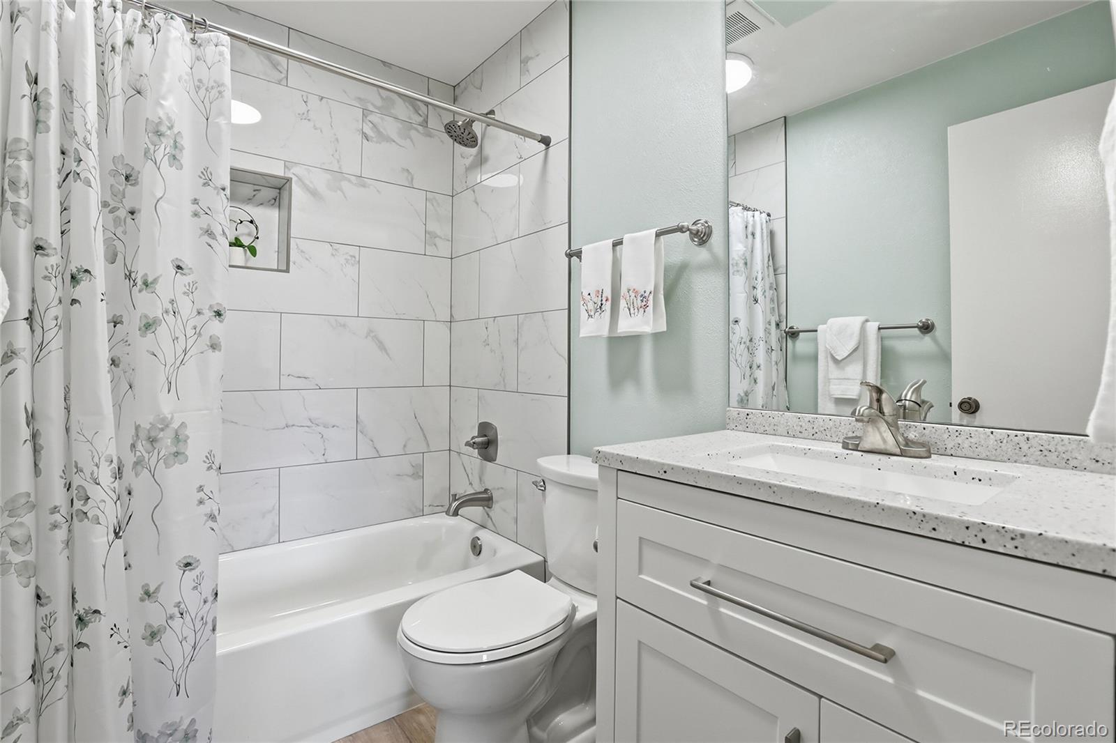 MLS Image #23 for 10982 w oregon place,lakewood, Colorado