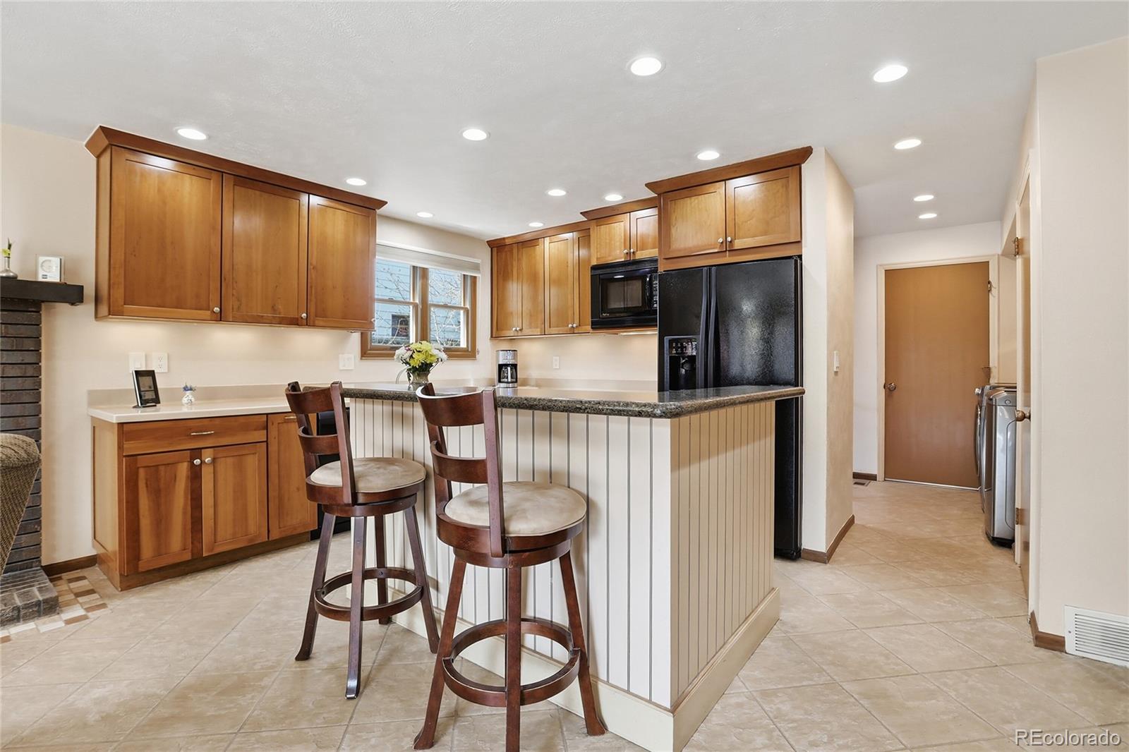 MLS Image #7 for 10982 w oregon place,lakewood, Colorado