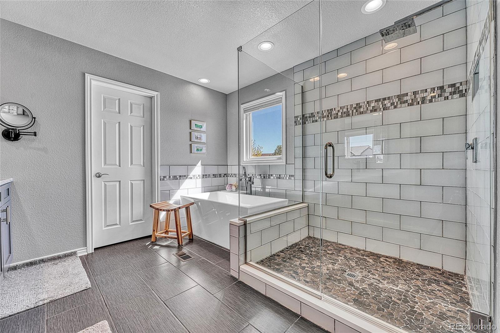 MLS Image #20 for 9859  eliza court,highlands ranch, Colorado