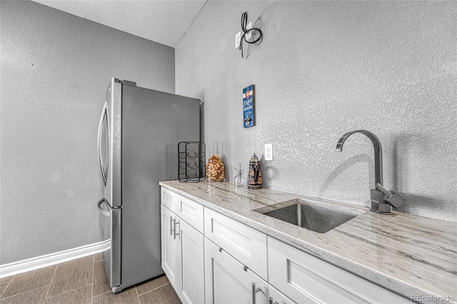 MLS Image #33 for 9859  eliza court,highlands ranch, Colorado