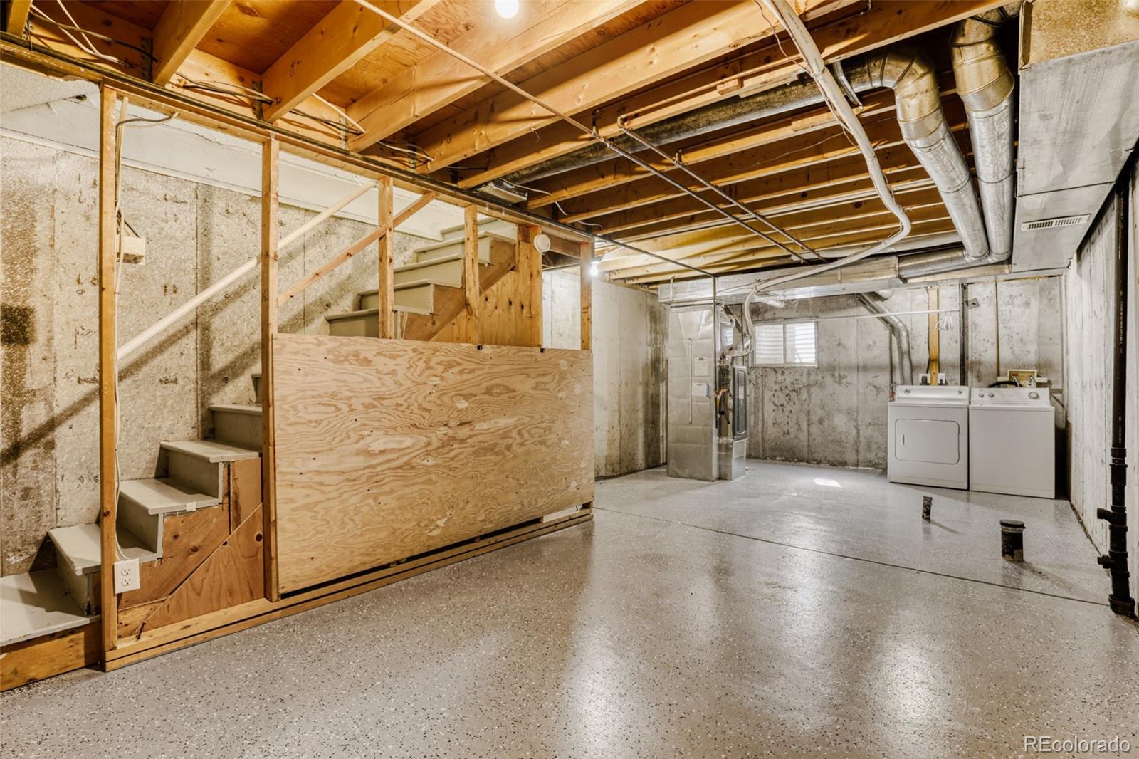 MLS Image #15 for 1811 s quebec way,denver, Colorado