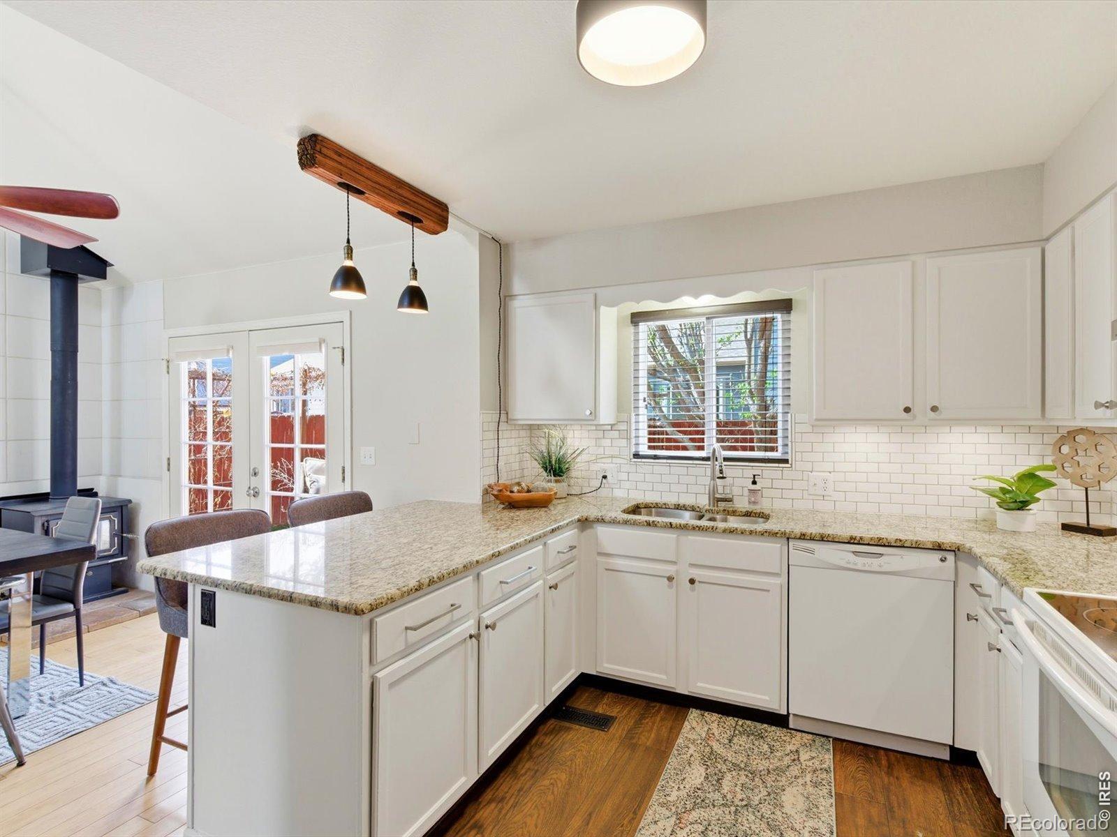 MLS Image #10 for 1649  park street,lafayette, Colorado