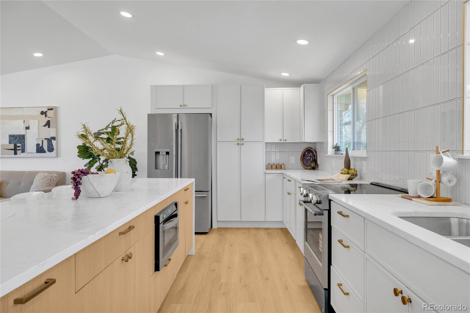MLS Image #3 for 8273  ammons circle,arvada, Colorado