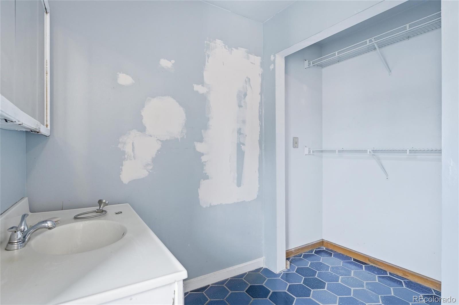 MLS Image #23 for 358 s troy street,aurora, Colorado