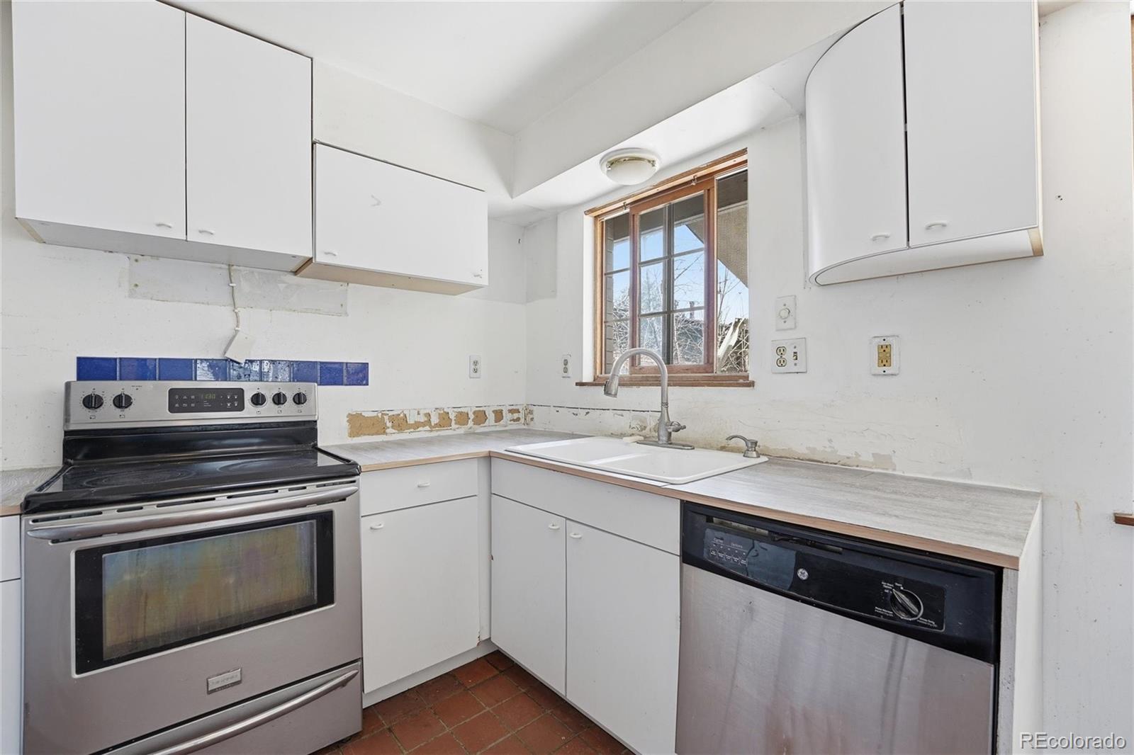MLS Image #9 for 358 s troy street,aurora, Colorado