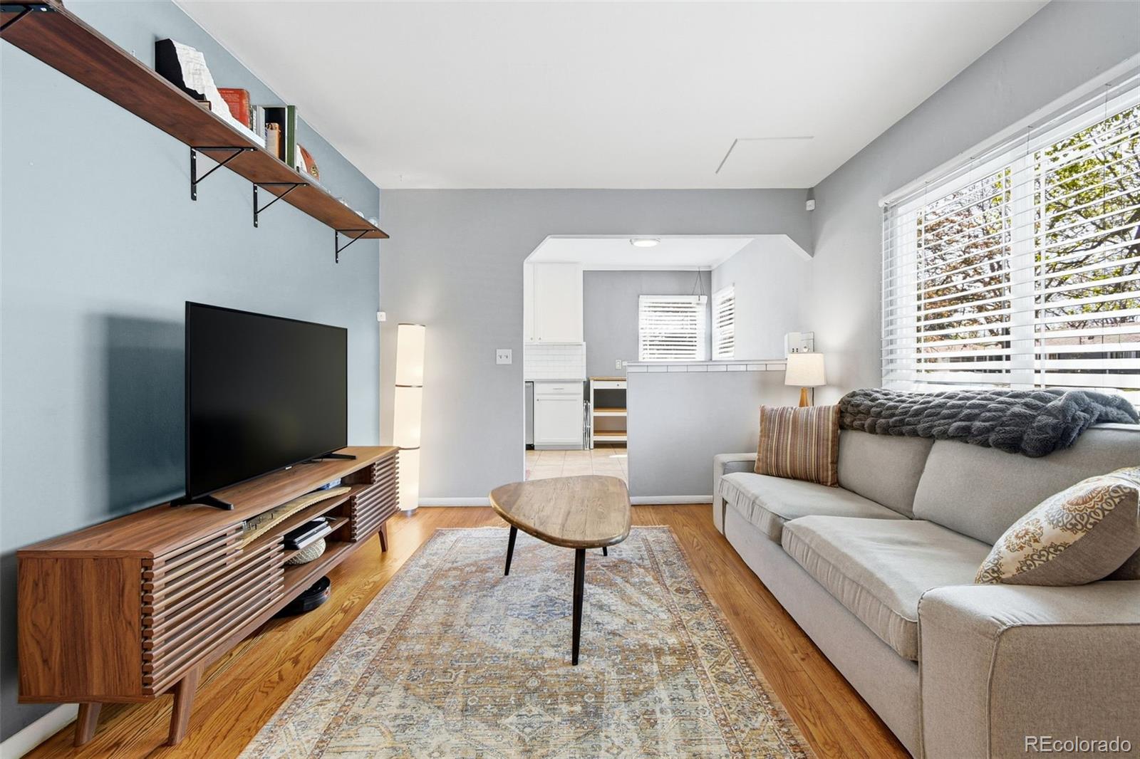 MLS Image #12 for 930 s bryant street,denver, Colorado