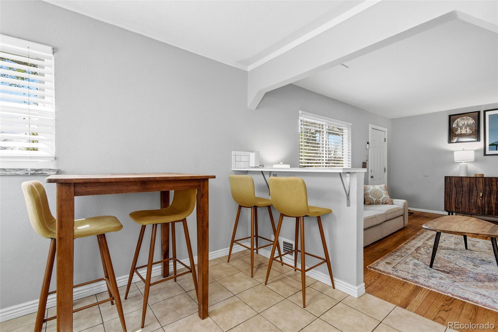 MLS Image #18 for 930 s bryant street,denver, Colorado