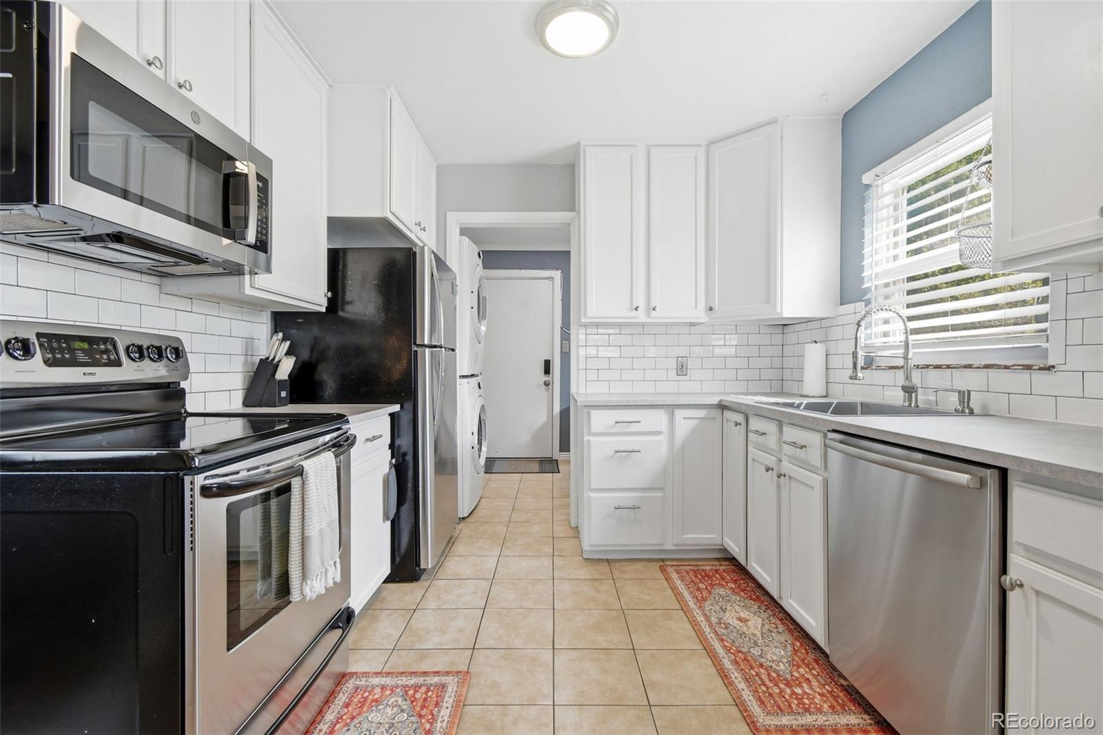 MLS Image #2 for 930 s bryant street,denver, Colorado