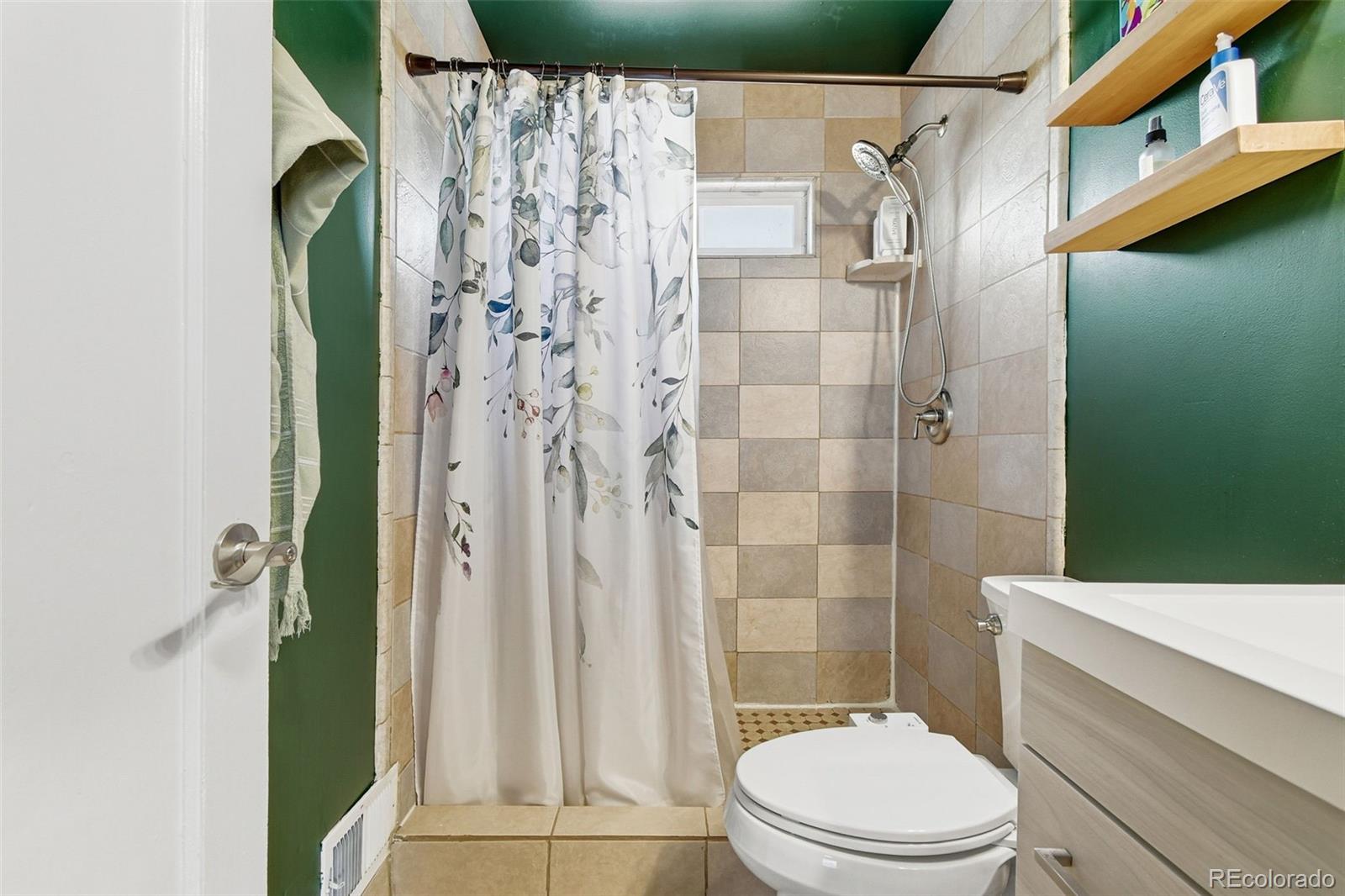 MLS Image #33 for 930 s bryant street,denver, Colorado