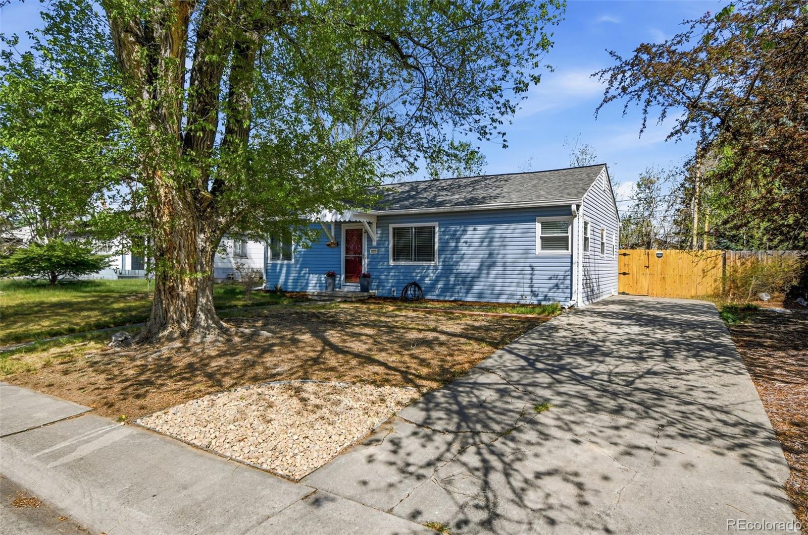 MLS Image #5 for 930 s bryant street,denver, Colorado