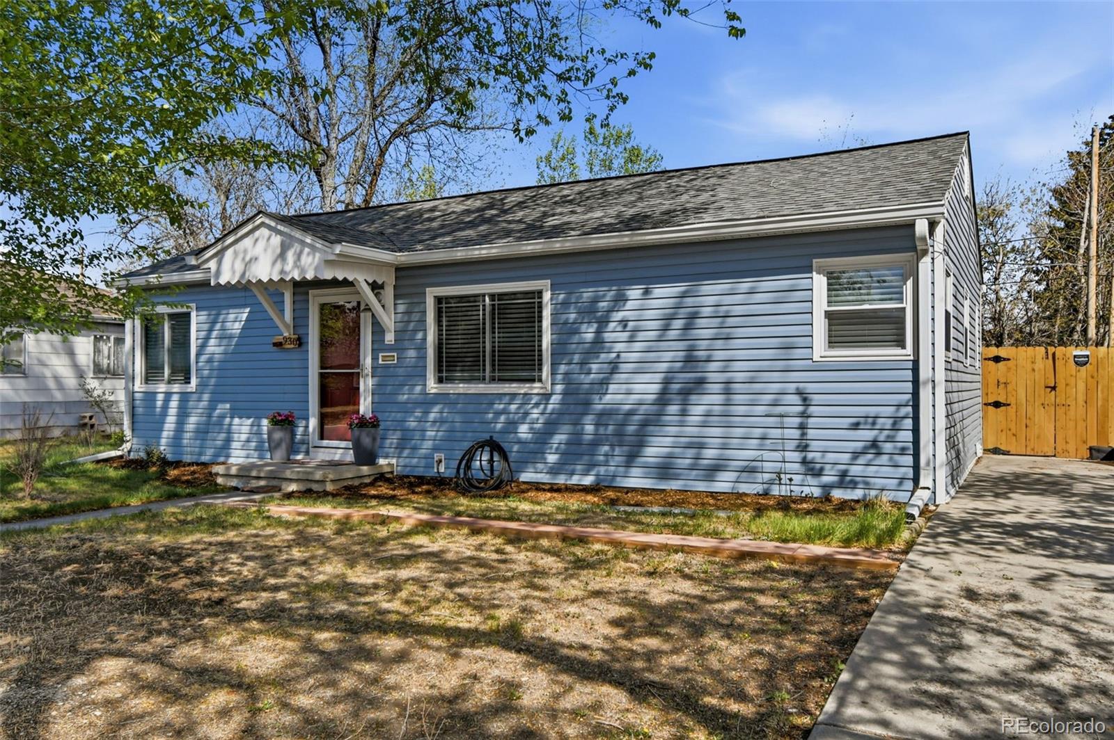 MLS Image #7 for 930 s bryant street,denver, Colorado