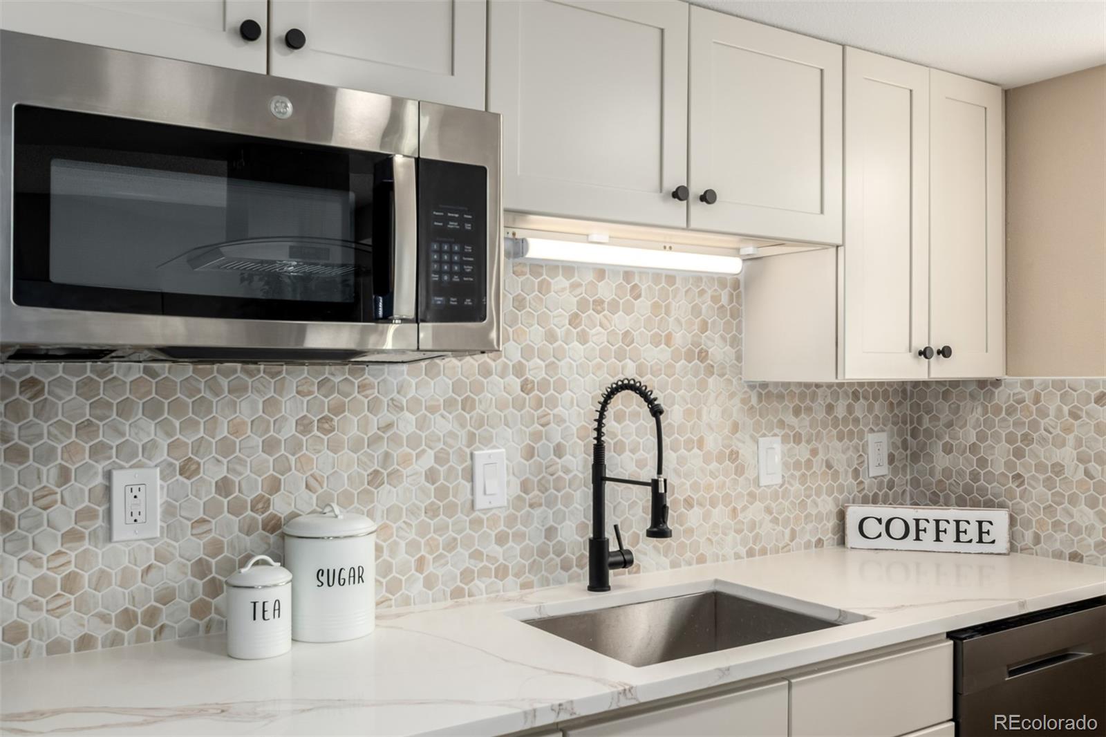 MLS Image #7 for 17053 e tennessee drive 104,aurora, Colorado