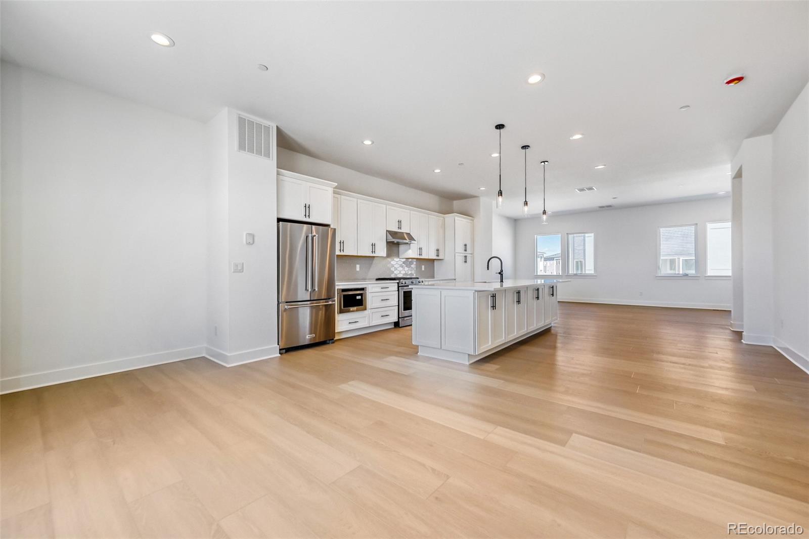 MLS Image #4 for 624  cowbell drive,erie, Colorado