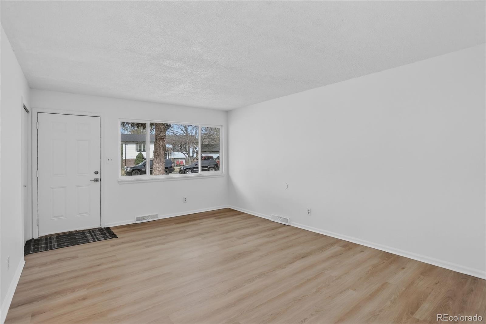 MLS Image #2 for 1820  meadow lane,longmont, Colorado