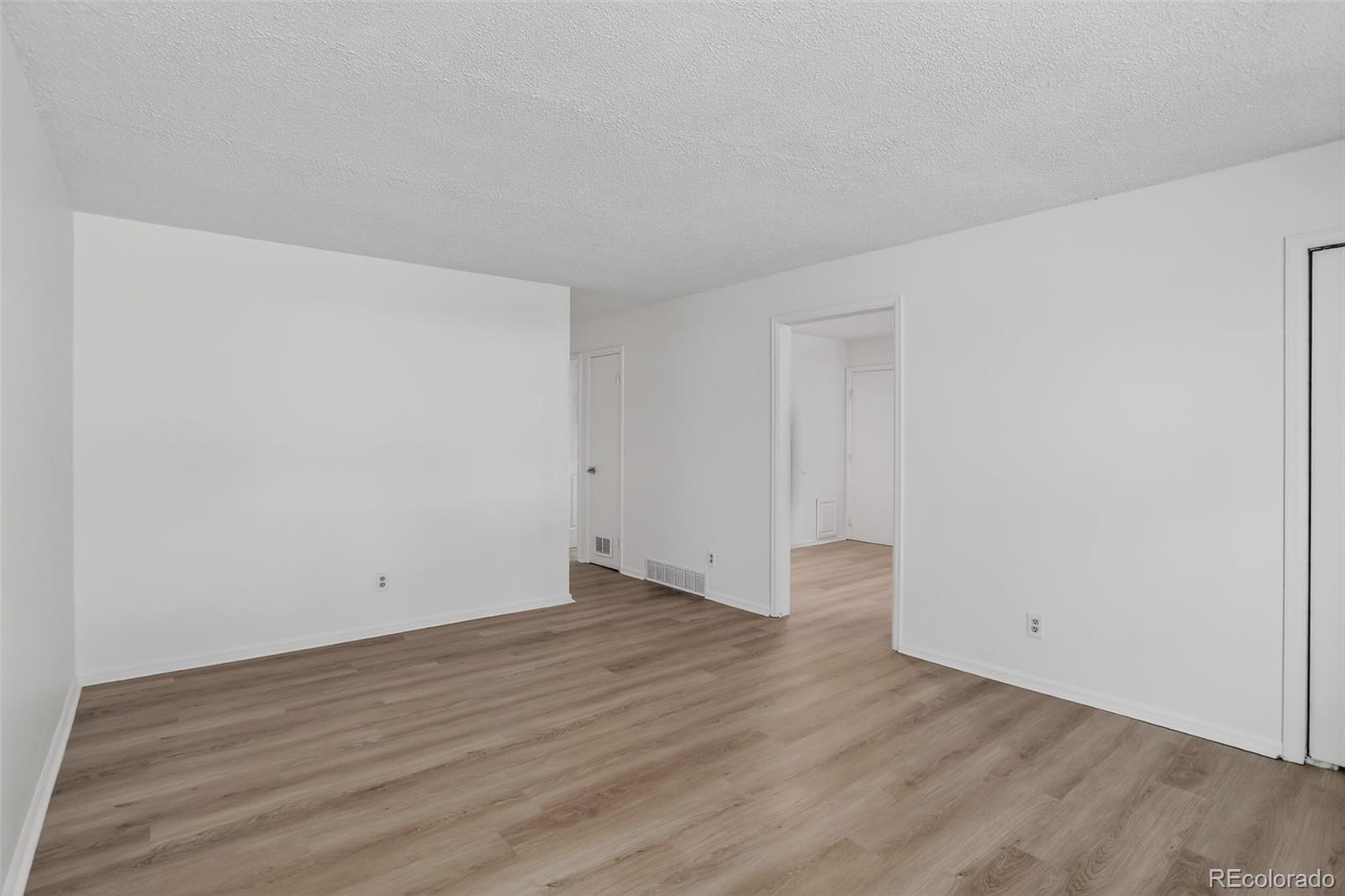 MLS Image #4 for 1820  meadow lane,longmont, Colorado