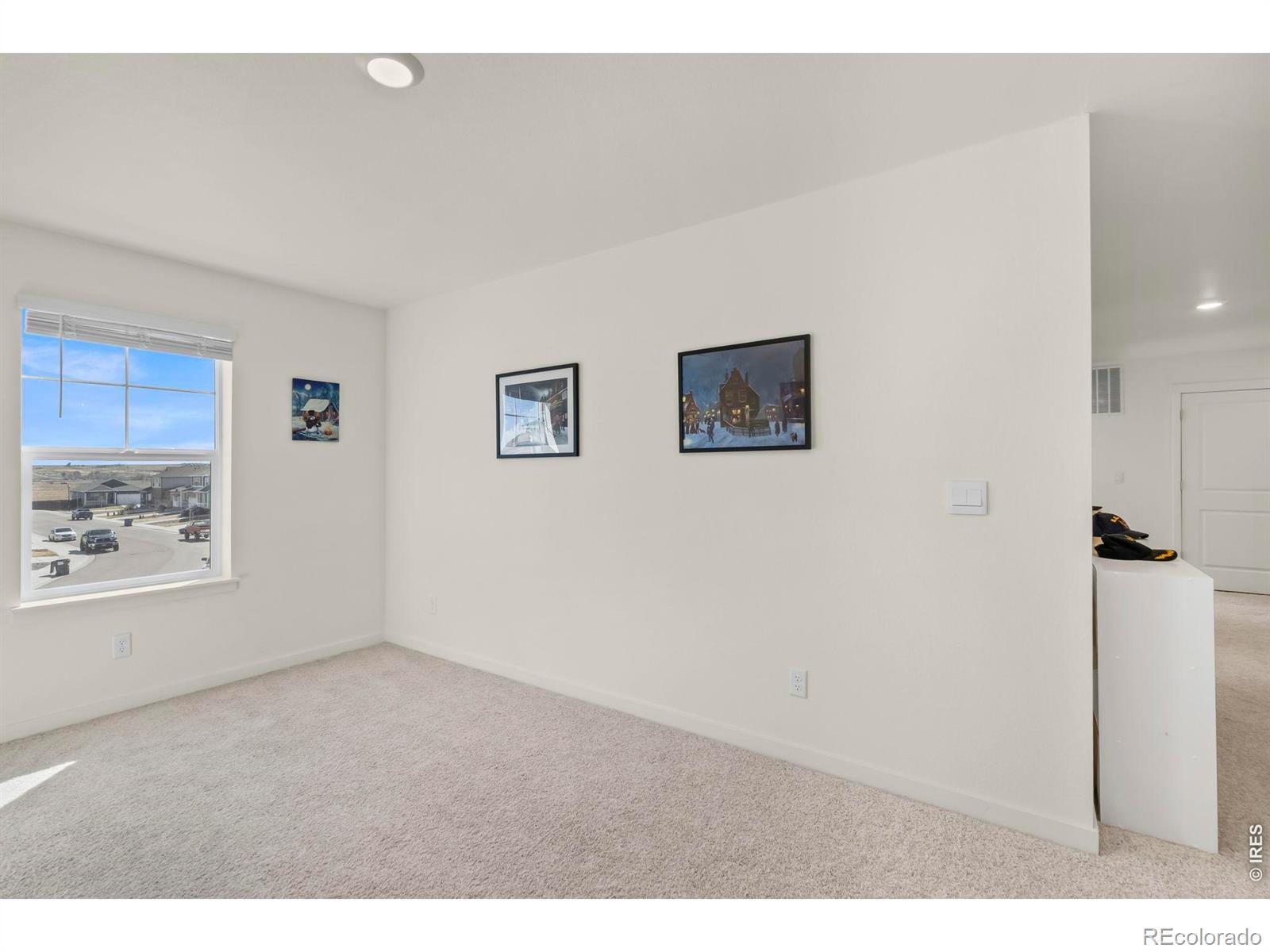 MLS Image #17 for 2555  siskin way,johnstown, Colorado