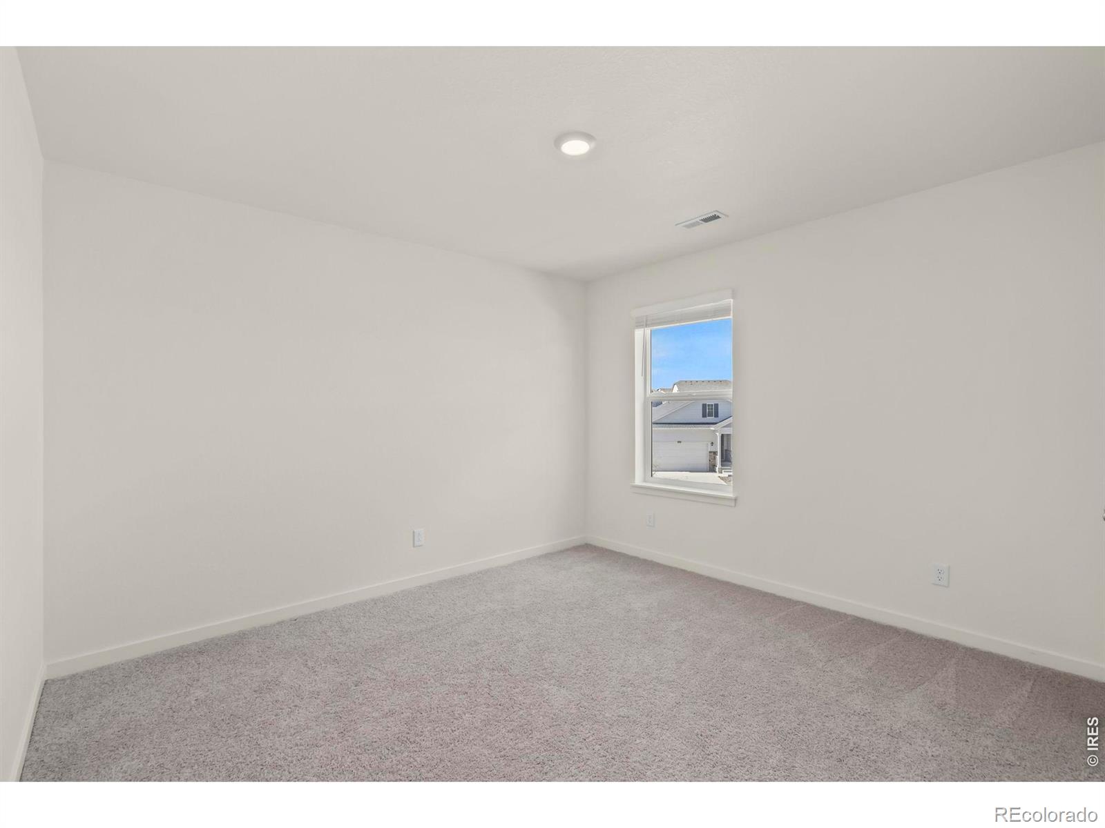 MLS Image #26 for 2555  siskin way,johnstown, Colorado