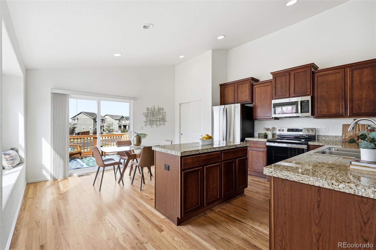 MLS Image #14 for 10233  olathe street,commerce city, Colorado