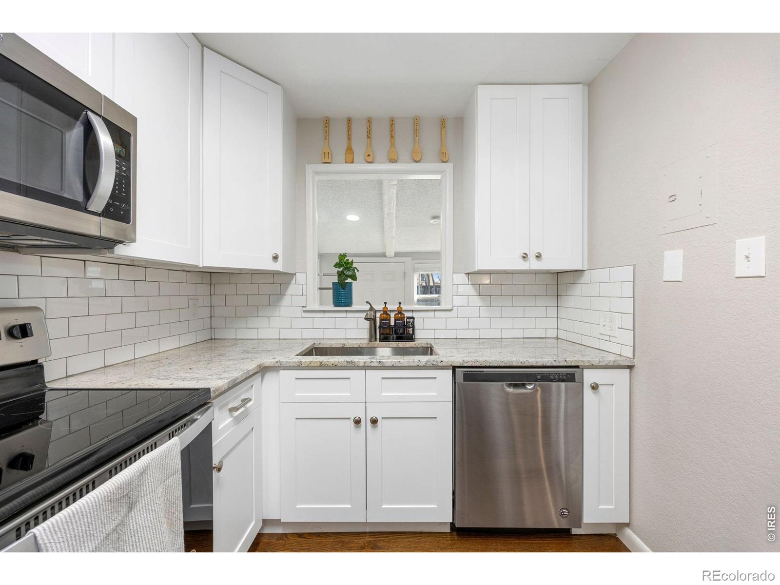 MLS Image #8 for 740  ironton street,aurora, Colorado