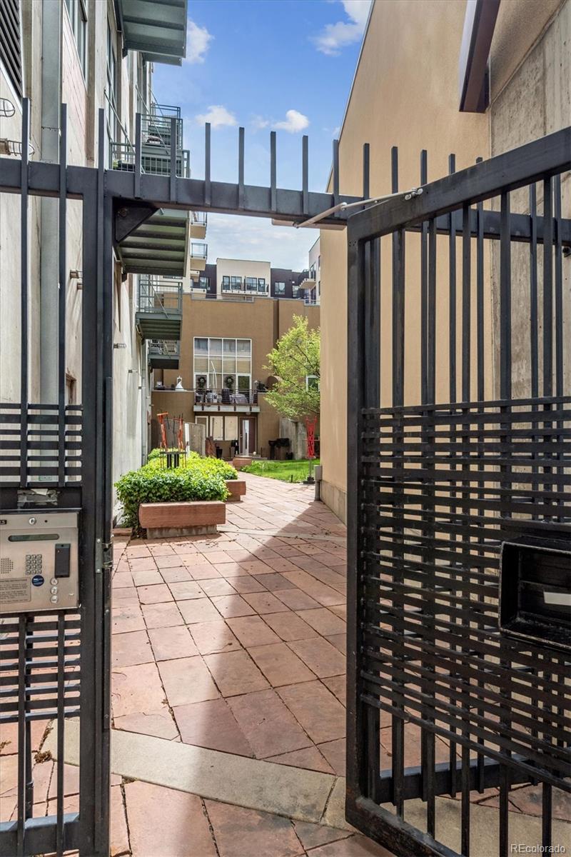 MLS Image #4 for 1050  cherokee street 203,denver, Colorado
