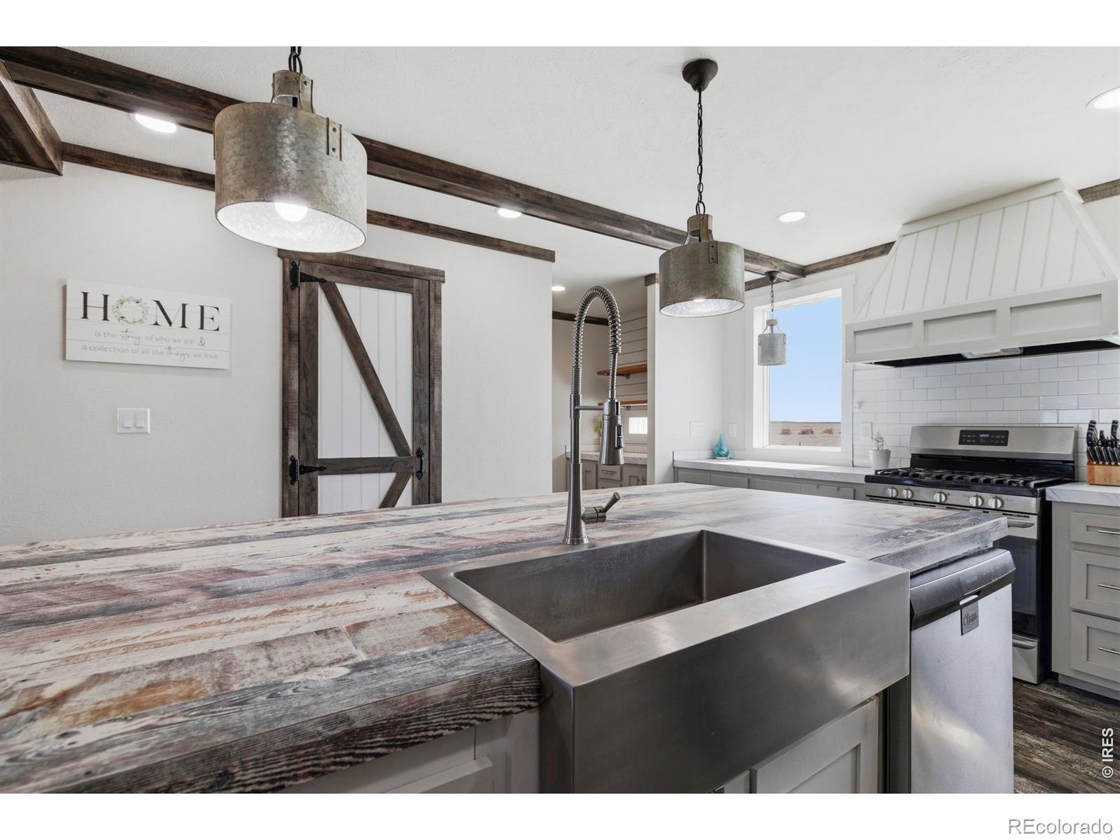 MLS Image #15 for 43490  county road 68 ,briggsdale, Colorado