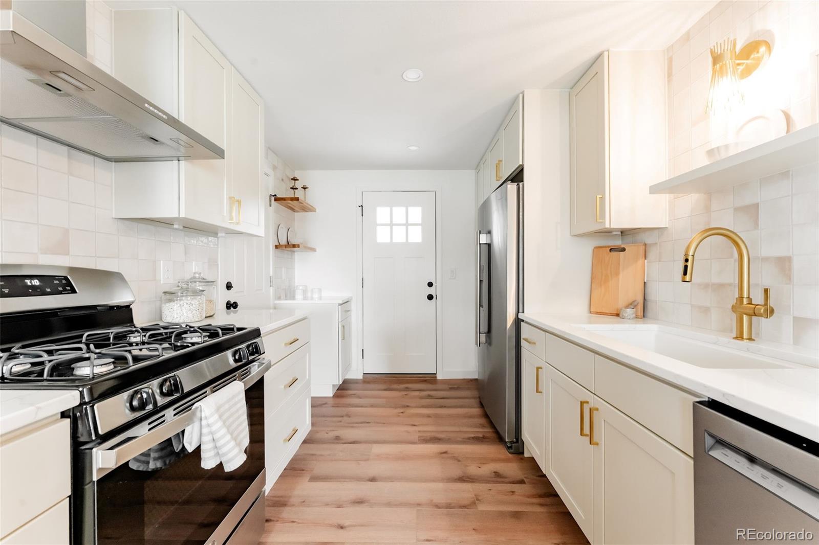 MLS Image #4 for 421  zenobia street,denver, Colorado